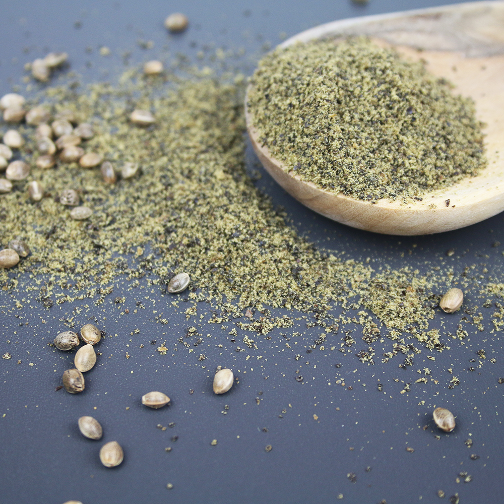 Hanfmehl_Loffel-1-_1000px